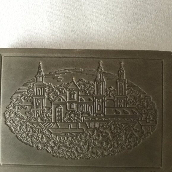 Embossed Building Green Handmade Hardcover Sketch Book Journal - Picture 8 of 10